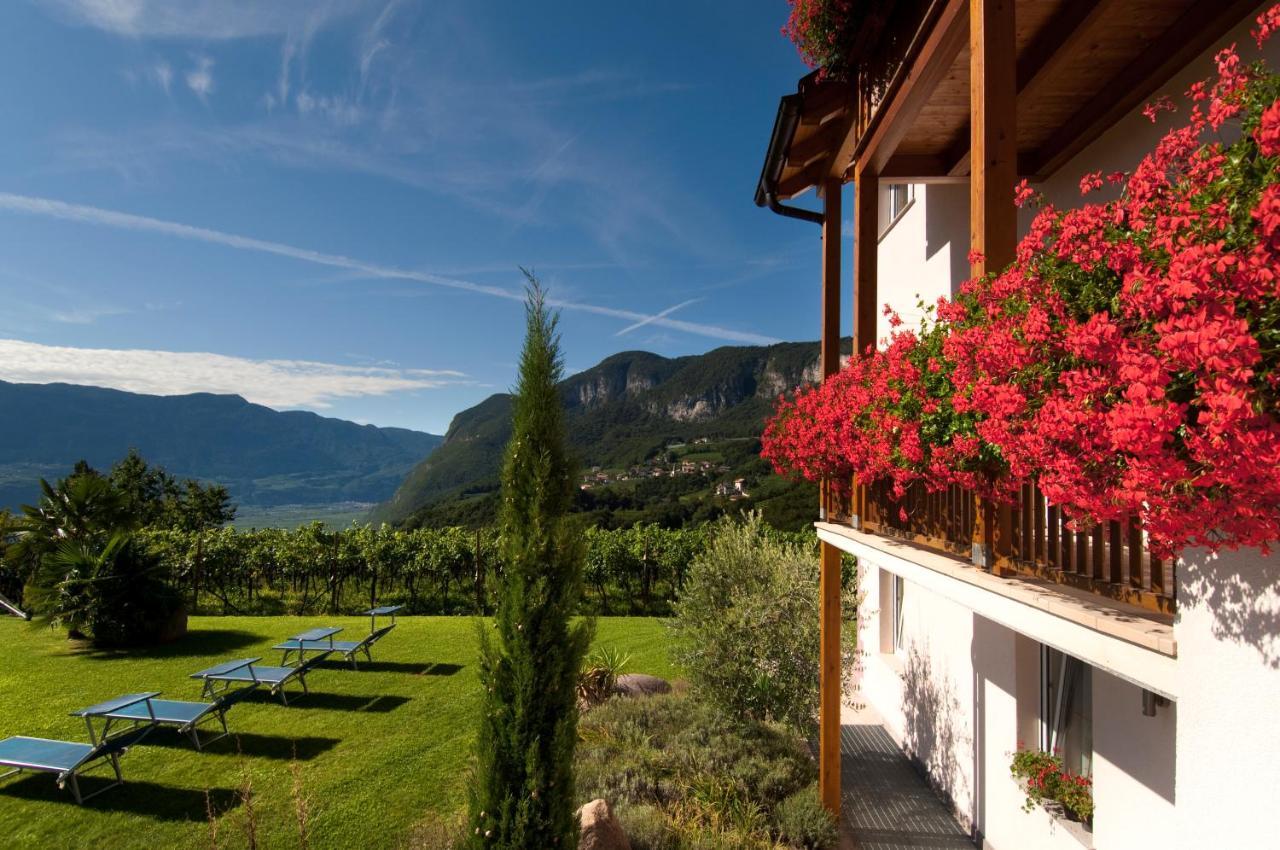 Santlhof - Sauvignon Apartment Cortaccia Exterior photo